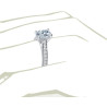 The Queen Diamond - 1,00 ct diament centralny + 0,64 ct kamienie boczne Pierścionek z diamentem z białego złota