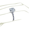 The Queen Diamond - 2,50 ct diament centralny + 0,20 ct kamienie boczne / 0,20 ct Szafir Pierścionek z diamentem z białego złota