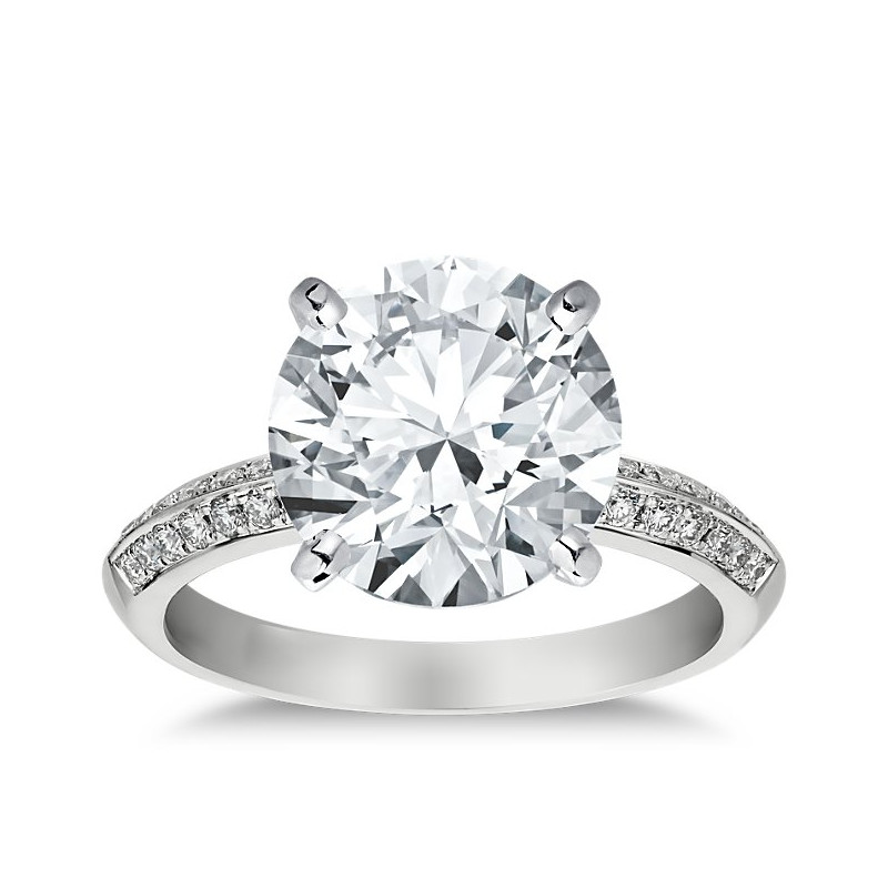 The Queen Diamond - 5,00 ct diament centralny + 0,64 ct kamienie boczne Pierścionek z diamentem z białego złota