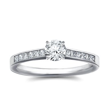 The Queen Diamond - diament centralny + 0,60 ct kamienie boczne Pierścionek z diamentem z białego złota