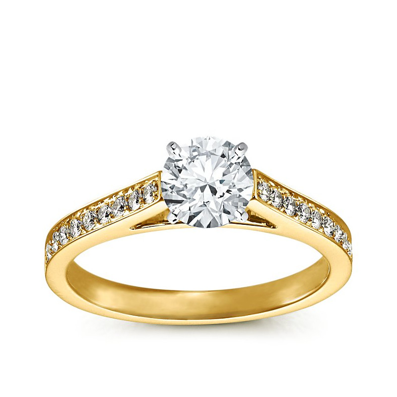 The Queen Diamond - 1,00 ct  diament centralny + 0,48 ct kamienie boczne Pierścionek z diamentem z żółtego złota