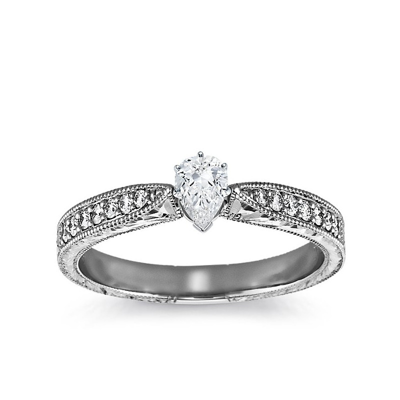 The Queen Diamond - 0,20 ct diament centralny + 0,48 ct kamienie boczne Pierścionek z diamentem z białego złota