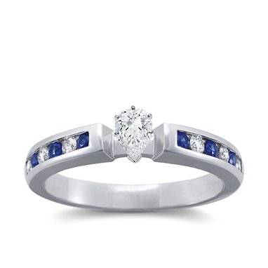 The Queen Diamond - 0,20 ct diament centralny + 0,20 ct kamienie boczne / 0,20 ct Szafir Pierścionek z diamentem z białego złota