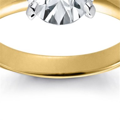 The Queen Diamond - 0,20 ct diament centralny + 0,48 ct kamienie boczne Pierścionek z diamentem owalnym