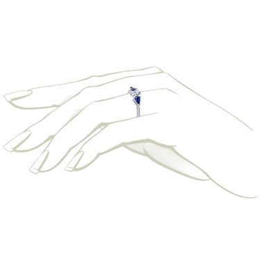 The Queen Diamond - 0,20 ct diament centralny + 0,30 ct kamienie boczne Szafir Pierścionek z diamentem owalnym