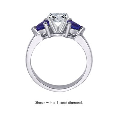 The Queen Diamond - 0,20 ct diament centralny + 0,30 ct kamienie boczne Szafir Pierścionek z diamentem owalnym