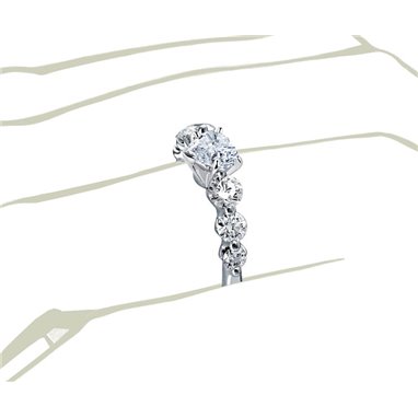 The Queen Diamond - 0,20 ct diament centralny + 0,70 ct boczne Pierścionek z diamentem w kształcie serca