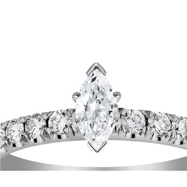 The Queen Diamond - 0,20 ct diament centralny + 0,60 ct kamienie boczne Pierścionek z diamentem z białego złota