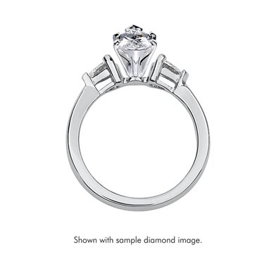 The Queen Diamond - 0,20 ct diament centralny + 0,30 ct kamienie boczne Pierścionek z diamentem z białego złota