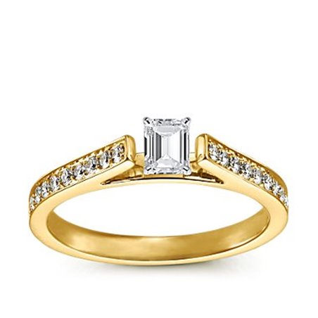 The Queen Diamond - 0,20 ct diament centralny + 0,48 ct kamienie boczne Pierścionek z diamentem z żółtego złota
