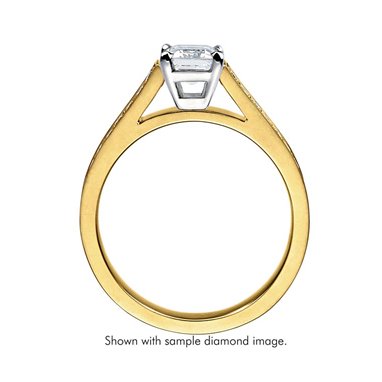 The Queen Diamond - 0,20 ct diament centralny + 0,48 ct kamienie boczne Pierścionek z diamentem z żółtego złota