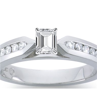 The Queen Diamond - 0,20 ct diament centralny + 0,60 ct kamienie boczne Pierścionek z diamentem z białego złota