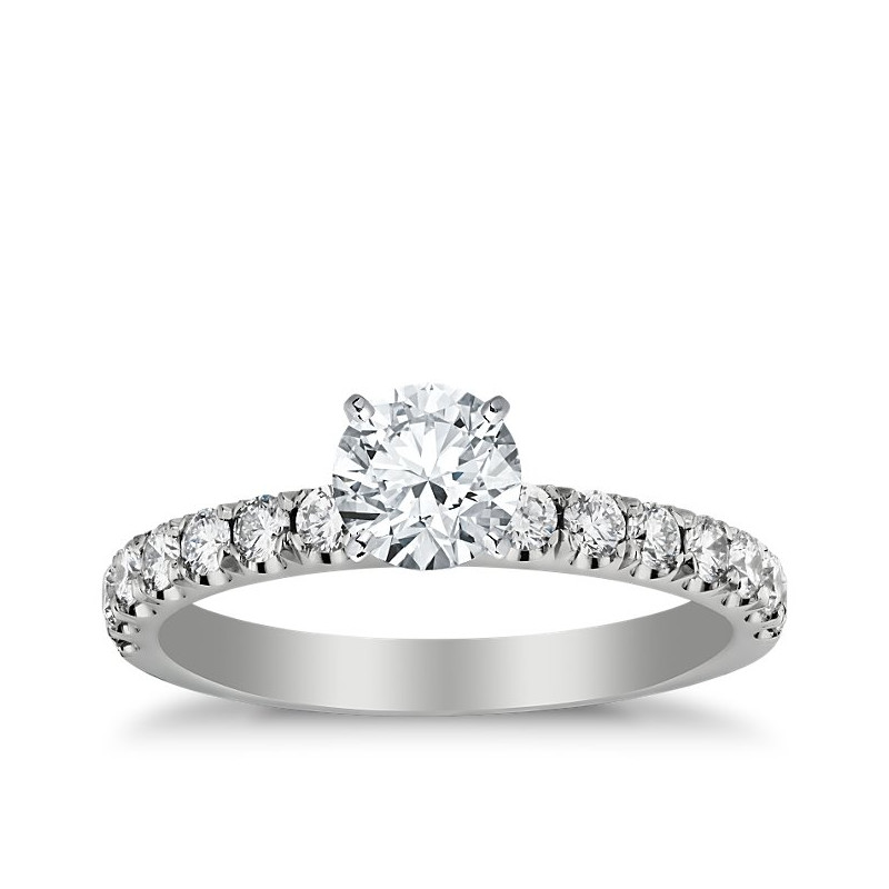 The Queen Diamond - 0,70 ct diament centralny + 0,60 ct kamienie boczne Pierścionek z diamentem z białego złota