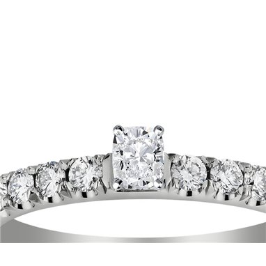 The Queen Diamond - 0,20 ct diament centralny + 0,60 ct kamienie boczne Pierścionek z diamentem z białego złota