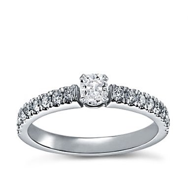 The Queen Diamond - 0,20 ct diament centralny + 0,60 ct kamienie boczne Pierścionek z diamentem z białego złota