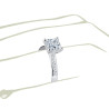 The Queen Diamond - 1,00 ct diament centralny + 0,60 ct kamienie boczne Pierścionek z diamentem z białego złota