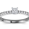 The Queen Diamond - 0,20 ct diament centralny + 0,36 ct kamienie boczne Pierścionek z diamentem z białego złota