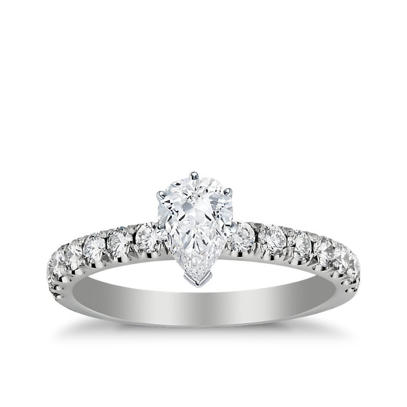 The Queen Diamond - 0,70 ct diament centralny + 0,60 ct kamienie boczne Pierścionek z diamentem z białego złota