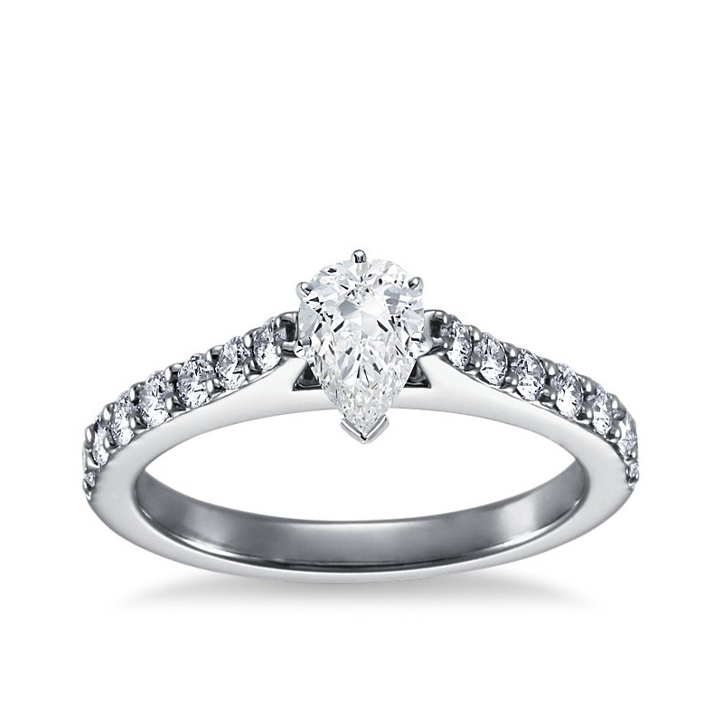 The Queen Diamond - 0,40 ct diament centralny + 0,70 ct kamienie boczne Pierścionek z diamentem z białego złota