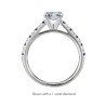 The Queen Diamond - 0,70 ct diament centralny + 0,20 ct kamienie boczne / 0,20 ct Szafir Pierścionek z diamentem owalnym