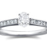 The Queen Diamond - 0,30 ct diament centralny + 0,60 ct kamienie boczne Pierścionek z diamentem owalnym