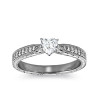 The Queen Diamond - 0,20 ct diament centralny + 0,48 ct boczne Pierścionek z diamentem w kształcie serca