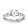 The Queen Diamond - 1,00 ct diament centralny + 0,64 ct boczne Pierścionek z diamentem w kształcie serca