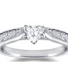 The Queen Diamond - 0,40 ct diament centralny + 0,48 ct boczne Pierścionek z diamentem w kształcie serca