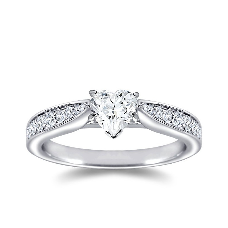 The Queen Diamond - 0,70 ct diament centralny + 0,48 ct boczne Pierścionek z diamentem w kształcie serca