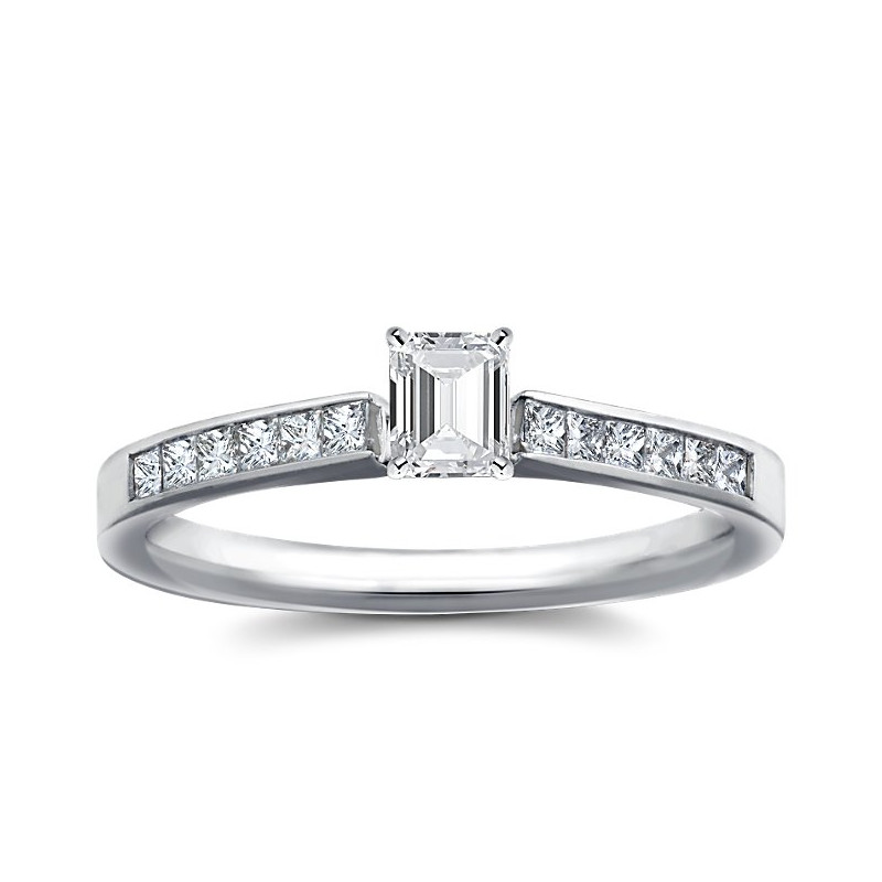 The Queen Diamond - 0,20 ct diament centralny + 0,60 ct kamienie boczne Pierścionek z diamentem z białego złota