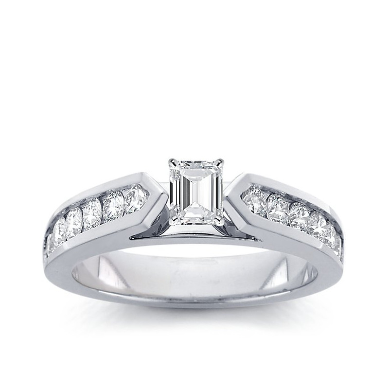 The Queen Diamond - 0,30 ct diament centralny + 0,48 ct kamienie boczne Pierścionek z diamentem z białego złota
