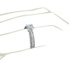 The Queen Diamond - 0,20 ct diament centralny + 0,48 ct kamienie boczne Pierścionek z diamentem z białego złota