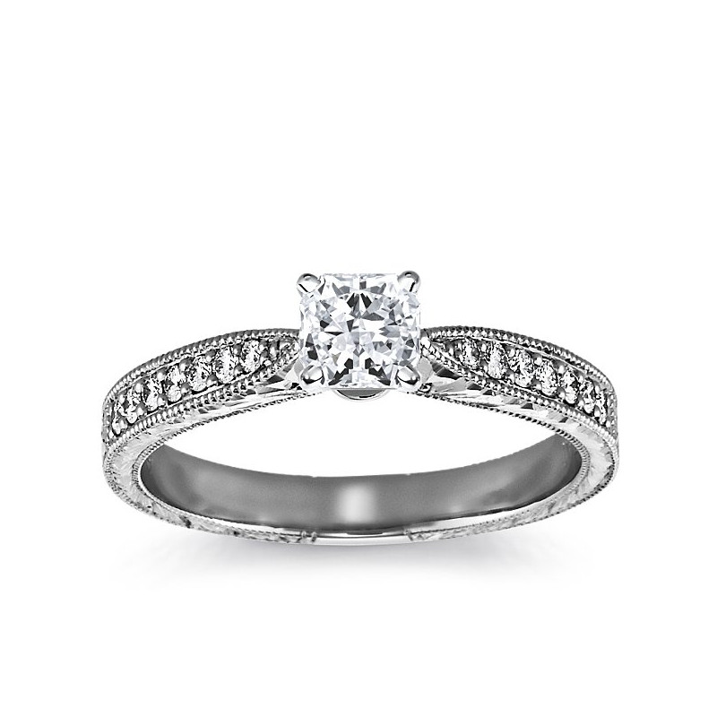 The Queen Diamond - 0,50 ct diament centralny + 0,48 ct kamienie boczne Pierścionek z diamentem z białego złota