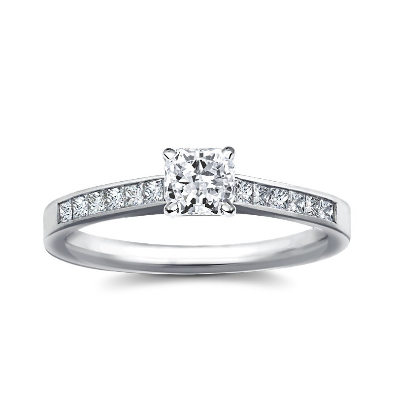 The Queen Diamond - 0,70 ct diament centralny + 0,60 ct kamienie boczne Pierścionek z diamentem z białego złota