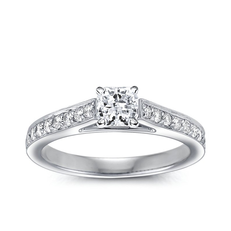 The Queen Diamond - 0,70 ct diament centralny + 0,64 ct kamienie boczne Pierścionek z diamentem z białego złota