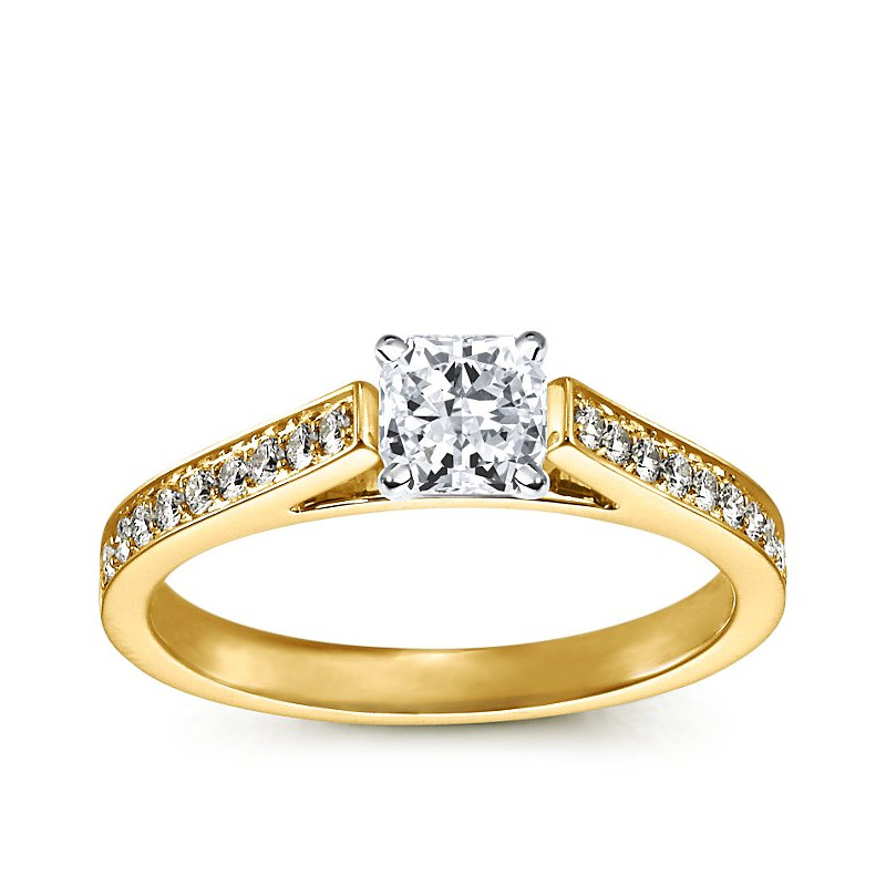 The Queen Diamond - 1,00 ct diament centralny + 0,48 ct kamienie boczne Pierścionek z diamentem z żółtego złota